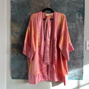 Vintage 90s Victoria’s Secret gold label satin Robe